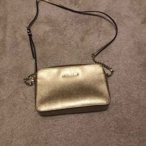 Michael Kors Jet Set East West Crossbody - Gold